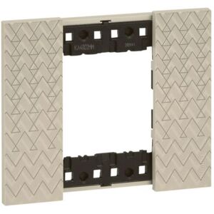 Piastra a muro Legrand - KA4802MM - Compatibile con Living Now Piastra a muro Legrand - KA4802MM - Compatibile con Living Now