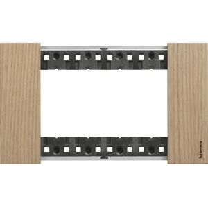 Bticino Living Now 4-Modul Wandplatte - Holzoptik Bticino Living Now 4-Modul Wandplatte - Holzoptik