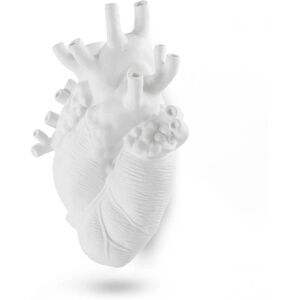 Seletti - Vase cœur Love in Bloom - Blanc - Résine - Marcantonio - Publicité Seletti - Vase cœur Love in Bloom - Blanc - Résine - Marcantonio - Publicité