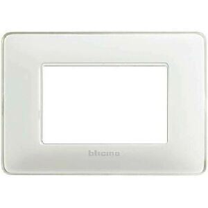BTicino Matix - Placca 3 Moduli Colore Ghiaccio - Placca elettrica BTicino Matix - Placca 3 Moduli Colore Ghiaccio - Placca elettrica