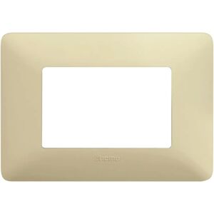 BTicino Matix 3-Modige Plaquette - Kleur Touw - Elektrische Wandplaat BTicino Matix 3-Modige Plaquette - Kleur Touw - Elektrische Wandplaat