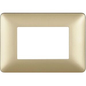 BTicino Matix - Gouden 3-modules schakelaarsplaat - Elektrisch decor BTicino Matix - Gouden 3-modules schakelaarsplaat - Elektrisch decor