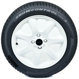 Pirelli - Snowcontrol Serie 3 - 165/70R14 - Pneumatique d'hiver - Publicité Pirelli - Snowcontrol Serie 3 - 165/70R14 - Pneumatique d'hiver - Publicité