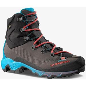 La Sportiva Aequilibrium Trek GTX W - Chaussures de randonnée imperméables - Noir/Bleu - Femme - Publicité La Sportiva Aequilibrium Trek GTX W - Chaussures de randonnée imperméables - Noir/Bleu - Femme - Publicité