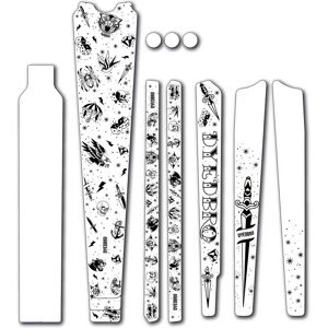 Dyedbro - Old School Tattoo Gravel - Blanc - Autocollant - Sticker - Publicité Dyedbro - Old School Tattoo Gravel - Blanc - Autocollant - Sticker - Publicité