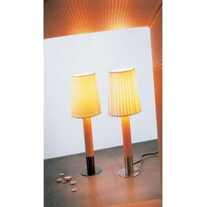 Lampe de Table Básica Mínima de Santa & Cole - Design Minimaliste - Publicité Lampe de Table Básica Mínima de Santa & Cole - Design Minimaliste - Publicité