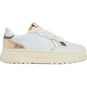 Baskets en cuir blanc Kore Club - Trainers - Publicité Baskets en cuir blanc Kore Club - Trainers - Publicité