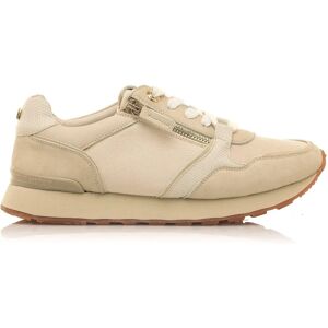 Beżowe trampki Mustang - Styl Casual Beżowe trampki Mustang - Styl Casual