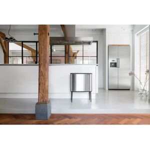 Brabantia Bo Touch Bin 23 L & 11 L - Matt Steel Brabantia Bo Touch Bin 23 L & 11 L - Matt Steel