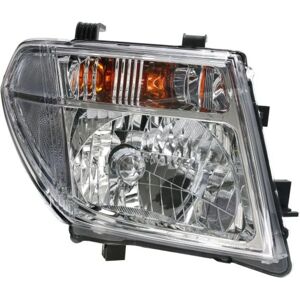 Tyc 20-12273-15-2 Oikea H4-ajovalo Nissan Navara ja Pathfinder Tyc 20-12273-15-2 Oikea H4-ajovalo Nissan Navara ja Pathfinder