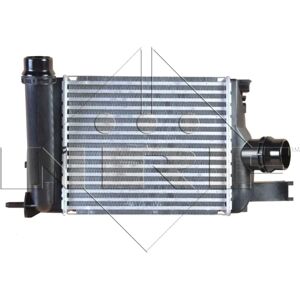 NRF 30379 Intercooler - Échangeur air-air & eau - Publicité NRF 30379 Intercooler - Échangeur air-air & eau - Publicité