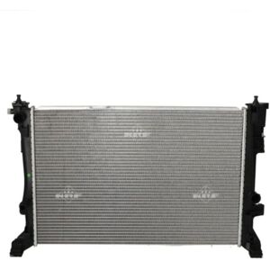Mercedes-Benz A2465001403 - Jäähdyttimen W176, CLA C117 Mercedes-Benz A2465001403 - Jäähdyttimen W176, CLA C117