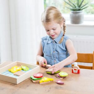 New Classic Toys 10591 - Wooden Sandwich Set for Kids New Classic Toys 10591 - Wooden Sandwich Set for Kids