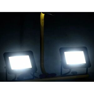 vidaXL LED Flodlys 2x30 W Koldt Hvid - Flodlys vidaXL LED Flodlys 2x30 W Koldt Hvid - Flodlys
