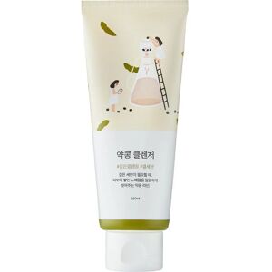 Round Lab Soybean Cleanser - Nourishing Face Wash Gel for Sensitive Skin Round Lab Soybean Cleanser - Nourishing Face Wash Gel for Sensitive Skin