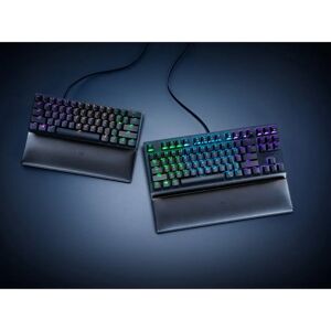 Razer RC21-01710100-R3M1 Leatherette Wrist Rest - Ergonomic, Black Razer RC21-01710100-R3M1 Leatherette Wrist Rest - Ergonomic, Black