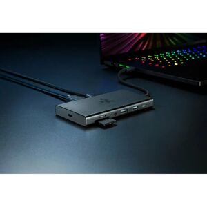 Razer RC21-02250100-R3M1 Dock - Black - 4K, 11 Ports Razer RC21-02250100-R3M1 Dock - Black - 4K, 11 Ports