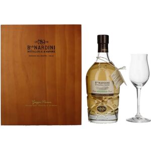 Nardini Grappa Riserva 22 ANNI Single Cask - Spiritueux - Publicité Nardini Grappa Riserva 22 ANNI Single Cask - Spiritueux - Publicité
