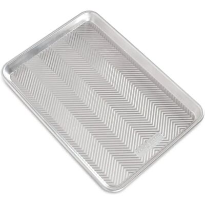 Nordic Ware Jelly Roll Pan - Embossed Natural Aluminum Bakeware - 40x28.5cm Nordic Ware Jelly Roll Pan - Embossed Natural Aluminum Bakeware - 40x28.5cm