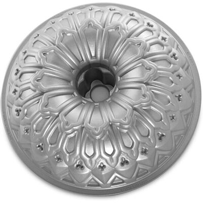Nordic Ware 88737 Backblech - Rund Aluminium, 9 Tassen Nordic Ware 88737 Backblech - Rund Aluminium, 9 Tassen