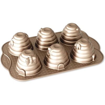 Nordic Ware Moule à Cakeruche - Forme de Ruche - Publicité Nordic Ware Moule à Cakeruche - Forme de Ruche - Publicité