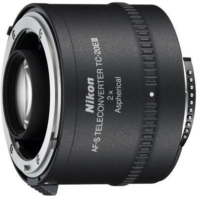 Téléconvertisseur Nikon TC-20E III - Noir - Téléconvertisseur pour objectifs Nikon FX - Publicité Téléconvertisseur Nikon TC-20E III - Noir - Téléconvertisseur pour objectifs Nikon FX - Publicité
