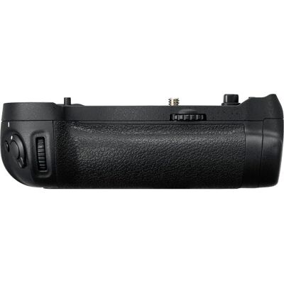 Nikon MB-D18 Poignée multi-batteries - Pour D850 Nikon MB-D18 Poignée multi-batteries - Pour D850