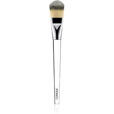 Clinique Foundation Brush - Tasainen kapeapeite meikkivoidetta varten Clinique Foundation Brush - Tasainen kapeapeite meikkivoidetta varten
