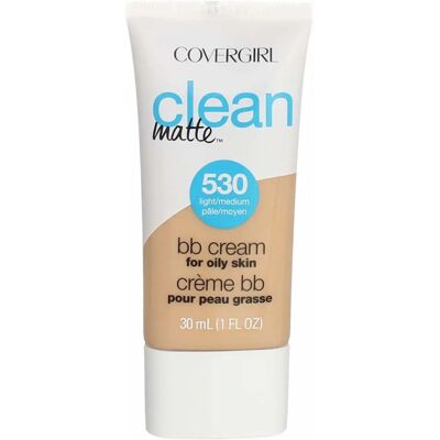 COVERGIRL Light/Medium BB Cream - Crème BB - Publicité COVERGIRL Light/Medium BB Cream - Crème BB - Publicité