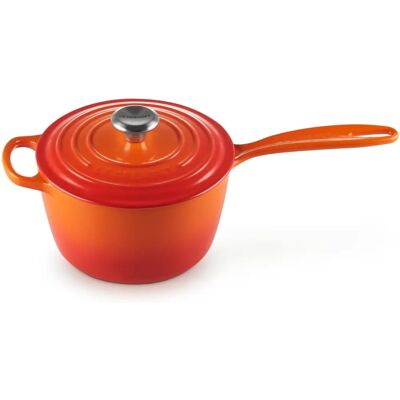 Le Creuset Casserole en Fonte Signature 18cm - Publicité Le Creuset Casserole en Fonte Signature 18cm - Publicité