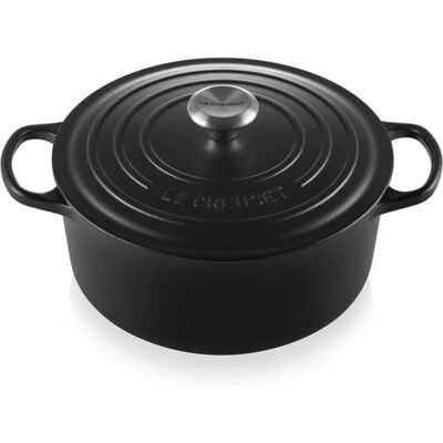 Le Creuset Signature Cast Iron 26cm Round Casserole - Satin Black Le Creuset Signature Cast Iron 26cm Round Casserole - Satin Black