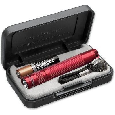 Maglite Solitaire LED Keyring Torch - Red - 37 Lumens Maglite Solitaire LED Keyring Torch - Red - 37 Lumens