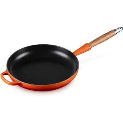 Le Creuset Gusseisen Signature Bratpfanne - 24cm, Ofenrot, Holzgriff - Bratpfanne Le Creuset Gusseisen Signature Bratpfanne - 24cm, Ofenrot, Holzgriff - Bratpfanne