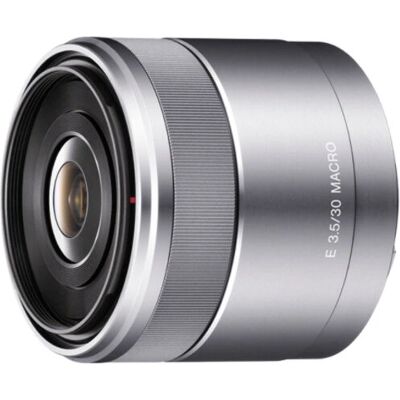 Sony SEL30M35 Makroobjektiv - Kompakt, Silber Sony SEL30M35 Makroobjektiv - Kompakt, Silber
