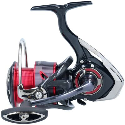 Daiwa Fuego LT 4000-Cp Moulinet léger pour eau salée - Publicité Daiwa Fuego LT 4000-Cp Moulinet léger pour eau salée - Publicité