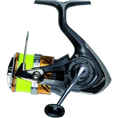 Moulinet Daiwa 20 LT2000 JB4 - Moulinet de pêche - Publicité Moulinet Daiwa 20 LT2000 JB4 - Moulinet de pêche - Publicité