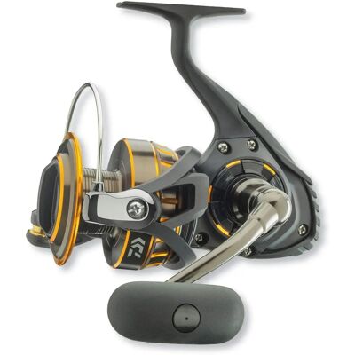 Daiwa BG Moulinet à Glissant Noir/Or - Moulinet de Pêche - Publicité Daiwa BG Moulinet à Glissant Noir/Or - Moulinet de Pêche - Publicité