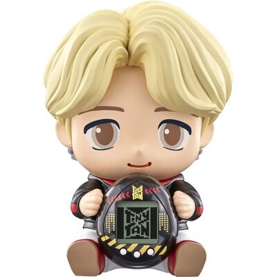 Figurine en vinyle Jimin de Bandai Namco - Tamagotchi Nano x BTS - Édition Limitée - Publicité Figurine en vinyle Jimin de Bandai Namco - Tamagotchi Nano x BTS - Édition Limitée - Publicité