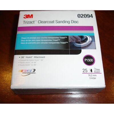Disque abrasif de ponçage pour la couche transparente 3M Trizact Hookit - 3 pouces Disque abrasif de ponçage pour la couche transparente 3M Trizact Hookit - 3 pouces
