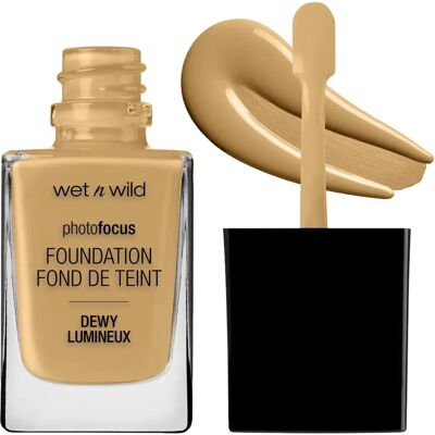 Wet N Wild Photo Focus Dewy Foundation - Beige du Désert - Minimise Pores - Longue Durée - Hydratant - Publicité Wet N Wild Photo Focus Dewy Foundation - Beige du Désert - Minimise Pores - Longue Durée - Hydratant - Publicité