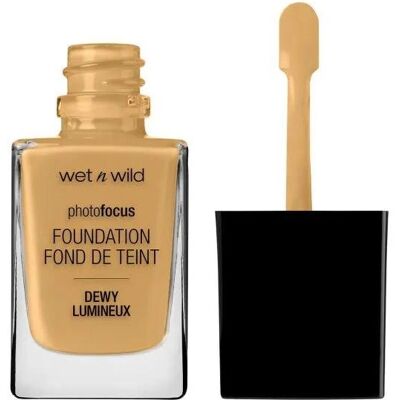 Wet n Wild Desert Beige Dewy Foundation - Foundation Wet n Wild Desert Beige Dewy Foundation - Foundation