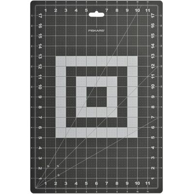 Tapis de découpe Fiskars Rose/Citron - Auto-cicatrisant, Réversible - 30x45 cm Tapis de découpe Fiskars Rose/Citron - Auto-cicatrisant, Réversible - 30x45 cm