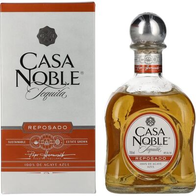 Casa Noble Reposado Tequila - Premium 100% Agave Azul in Geschenkbox Casa Noble Reposado Tequila - Premium 100% Agave Azul in Geschenkbox