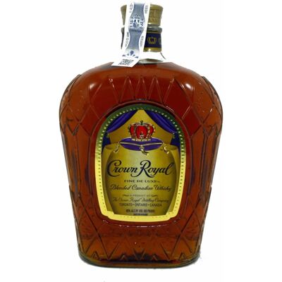 Crown Royal Whisky - Whisky Canadien Mélangé - 40% - 1L - Publicité Crown Royal Whisky - Whisky Canadien Mélangé - 40% - 1L - Publicité