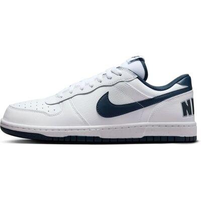 Nike Big Nike Low Blanc/Nuit Marine - Baskets - Publicité Nike Big Nike Low Blanc/Nuit Marine - Baskets - Publicité