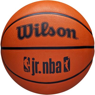 Wilson NBA Jr DRV Fam Logo Ball Orange - Ballon de basketball - Publicité Wilson NBA Jr DRV Fam Logo Ball Orange - Ballon de basketball - Publicité