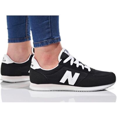 New Balance 220 KL220BWY uniwersalny cały rok dzieci czarny - Buty New Balance 220 KL220BWY uniwersalny cały rok dzieci czarny - Buty