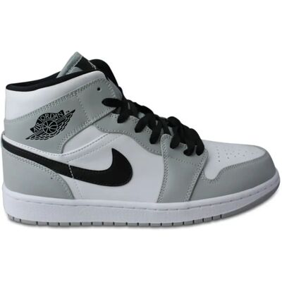 Nike Jordan 1 Mid Light Smoke Grey - gris - homme - Baskets - Publicité Nike Jordan 1 Mid Light Smoke Grey - gris - homme - Baskets - Publicité