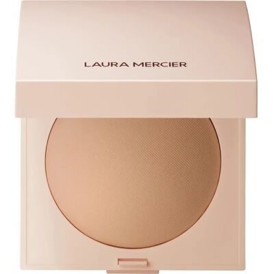 Poudre Pressée Lumineuse Parfaite Laura Mercier - Medium Translucide - Publicité Poudre Pressée Lumineuse Parfaite Laura Mercier - Medium Translucide - Publicité