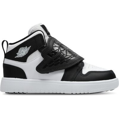 Jordan BQ7197-010 Unisex Sneaker - Schwarz & Weiß Jordan BQ7197-010 Unisex Sneaker - Schwarz & Weiß